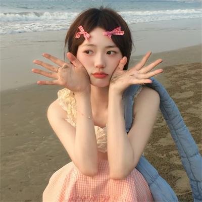 赤裸的美奈子